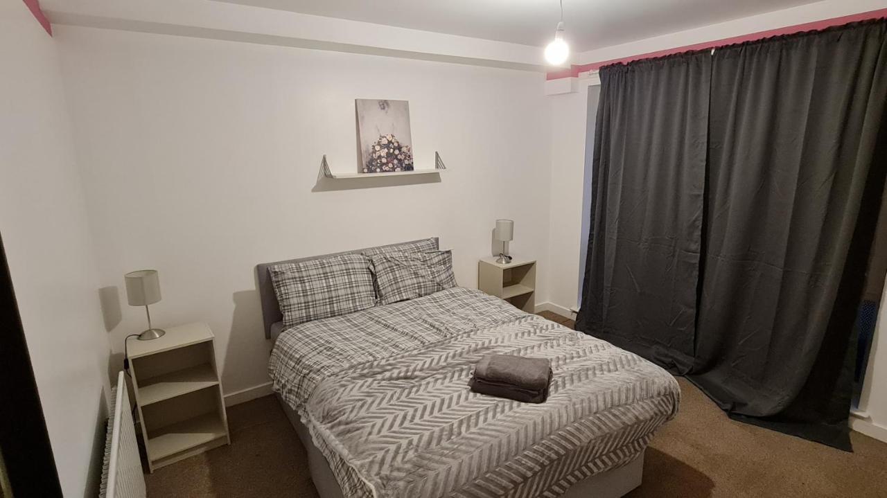Lovely 3 Bedroom Apartment - Free Parking Эдинбург Экстерьер фото